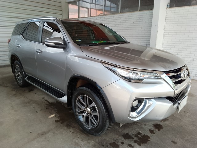 TOYOTA HILUX SWSRXA4FD 2016