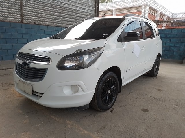 CHEVROLET SPIN 1.8L MT LT 2018