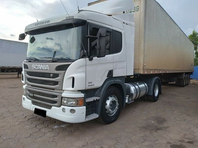 SCANIA P360 A BRANCO 2013